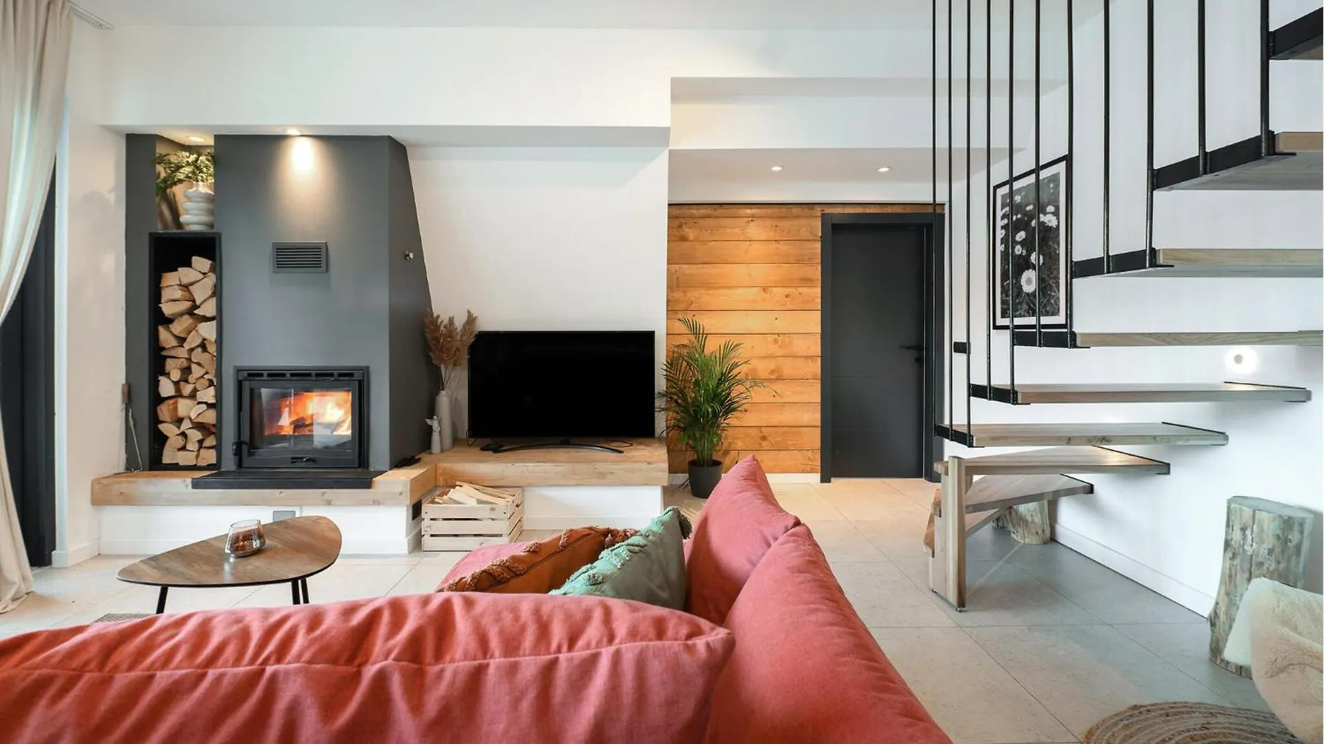 Beautiful Home In Sunger With Sauna 0*,